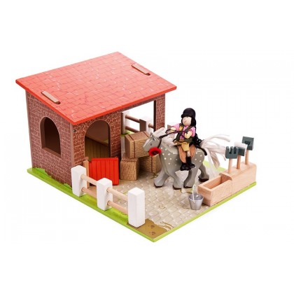 Игровой набор "Конюшня с лошадкой и наездником" LeToyVan